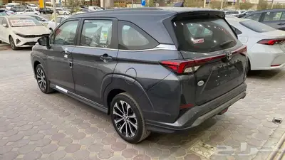 تويوتا فيلوز GLX موديل 2025 أصفار 6