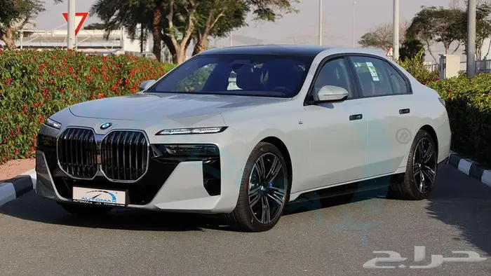 2024 BMW 760i XDRIVE LUXURY 4.4L V8 GCC 1