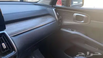كيا سورنتو 2021 ديزل دبل 7 مقاعد رمادي بودي ومحركات وكاله 8
