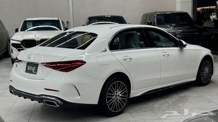 2025مرسيدس سي 200 MERCEDES C 4