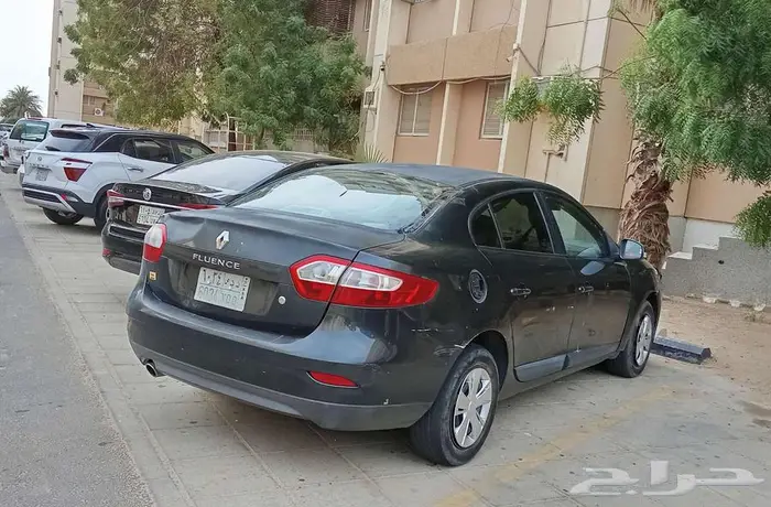 رينو فليونس 2015 للبيع في جدة 1
