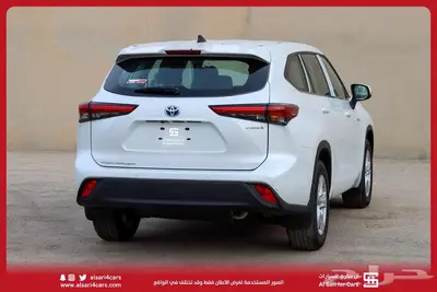 هايلندر LE هايبرد 2025 13