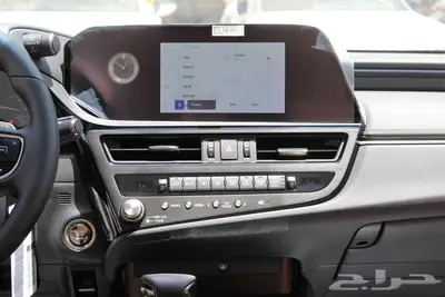 لكزس-ES250 AA-خليجي-2024-جناح-تشغيل عن بعد-ازياق جانبيه 16