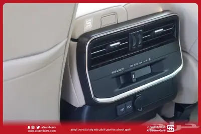 تويوتا لاند كروزر GXR L4 2024 8