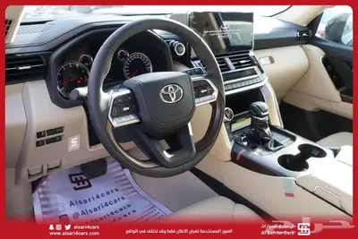 تويوتا لاند كروزر GXR L4 2024 9
