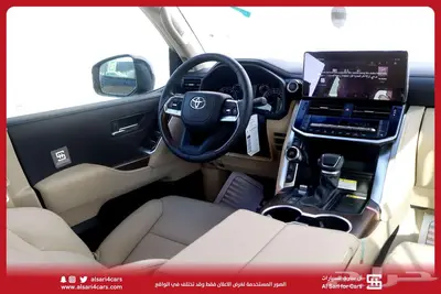 تويوتا لاند كروزر GXR L4 2024 22