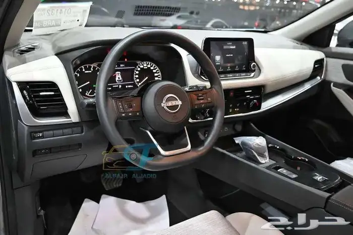 نيسان اكس تريل 7 مقاعد و 5 مقاعد ستاندر بالنقد والتقسيط 7