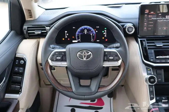 تويوتا لاندكروزر ( GXR 4 )بنزين موديل 2025 سعودي بنوك وشركات 28
