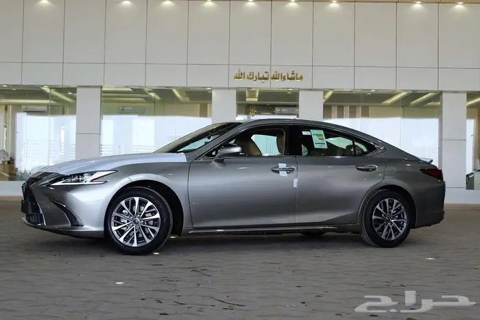لكزس-ES250 AA-خليجي-2025-جناح-تشغيل عن بعد-ازياق جانبيه 13