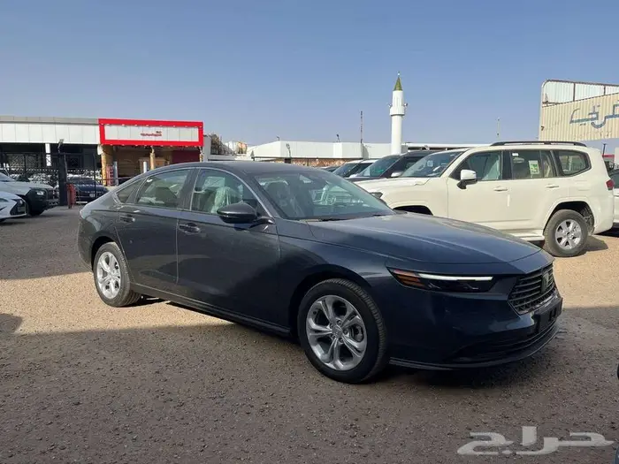 هوندا اكورد LX 2025 نقد وتقسيط 0