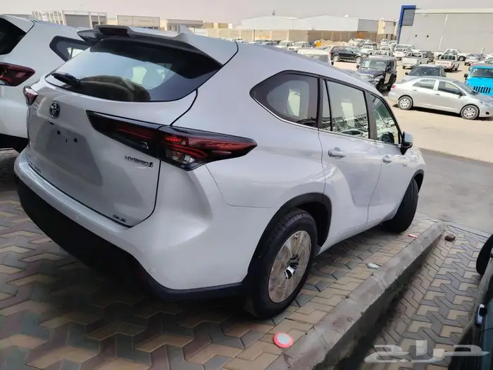 هايلاندر GLE الموديل 2024 1