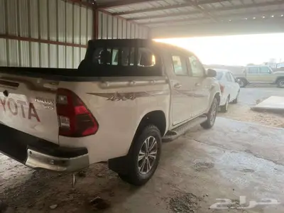 هايلوكس غمارتين بنزين SGLX اوتماتيك 2025 1