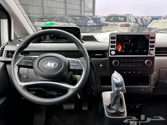 هيونداي ستاريا 9 راكب 2025 كاش واقساط 4