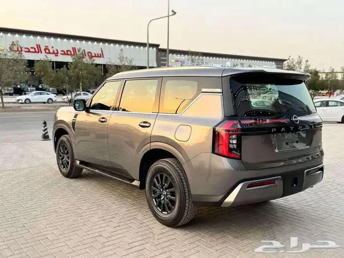 نيسان باترول تيتانيوم بلس تنفس طبيعى موديل 2025 بترومين 9
