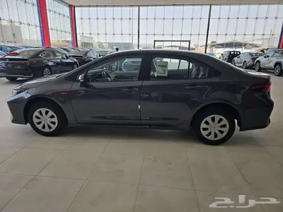 تويوتا كرولا هايبرد XLI 1800 سي سي 2025 4