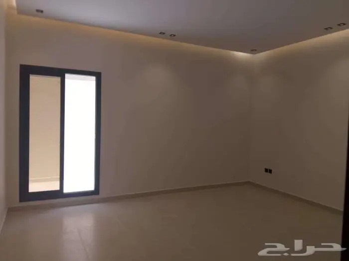 للبيع دور وملحق بعكاظ 9