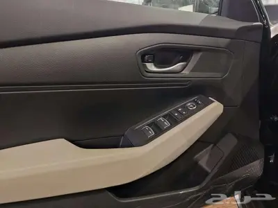 هوندا اكورد LX موديل 2025 23