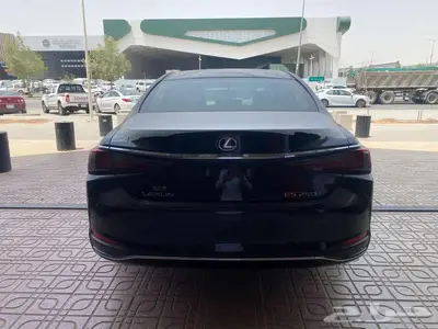 لكزس ES250 2025 استاندر كاش وأقساط جميع البنوك.. 11