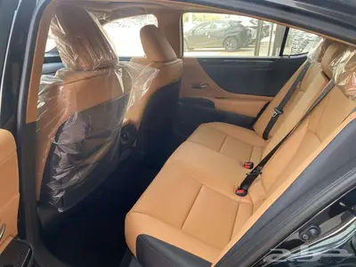 لكزس ES250 2025 استاندر كاش وأقساط جميع البنوك.. 5