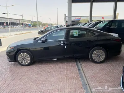 لكزس ES250 2025 استاندر كاش وأقساط جميع البنوك.. 3