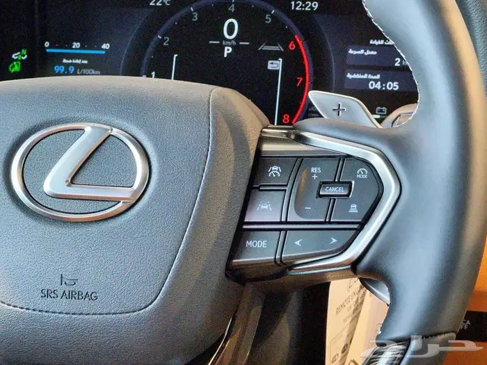 لكزس LX600 bb فل كامل بنزين 7مقاعد سعودي 2025كاش وتمويل 15