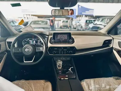 نيسان اكستريل 2025 ستاندر بيترومين دبل 7 مقاعد كاش وتمويل 14
