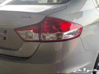 سوزوكي سياز 10