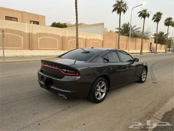 دودج تشارجر SXT موديل 2021 نظيفة جدا 8