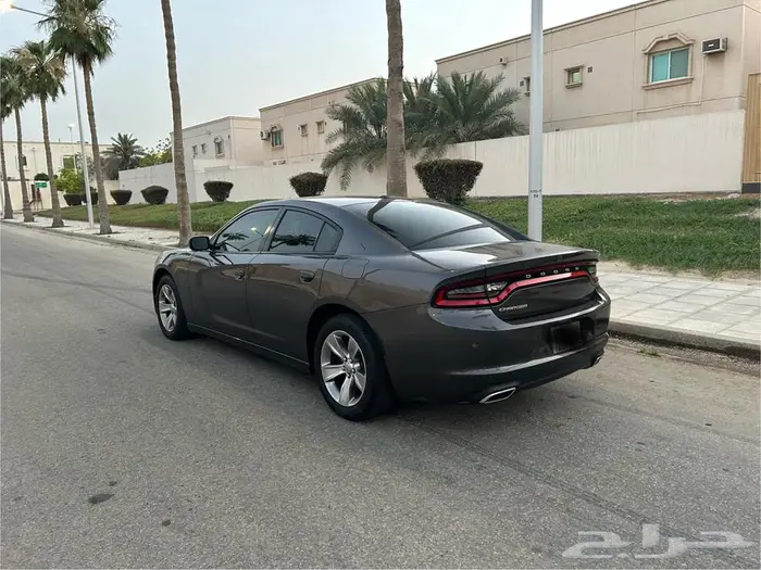 دودج تشارجر SXT موديل 2021 نظيفة جدا 9