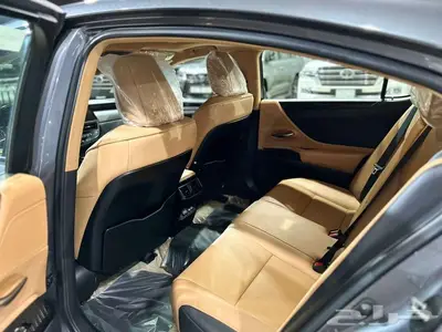 لكزس ES350 موديل 2023 بنزين 9