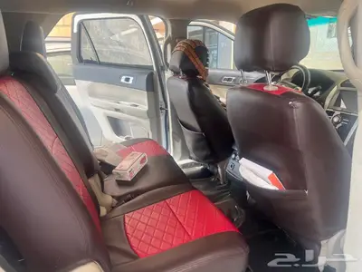 2014 Ford Explorer 4X4 (White) Excellent Condition index