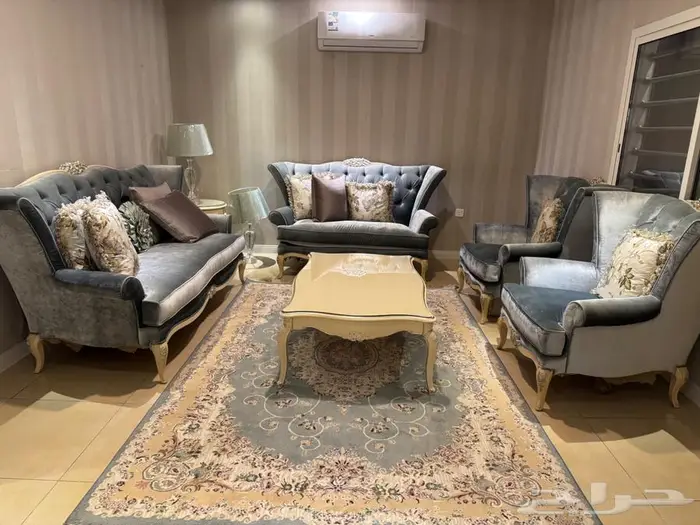 كنب كلاسيكي من مفروشات العبداللطيف 3