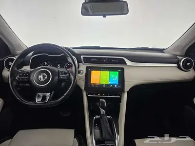 ام جي ZS LUX 2022 4