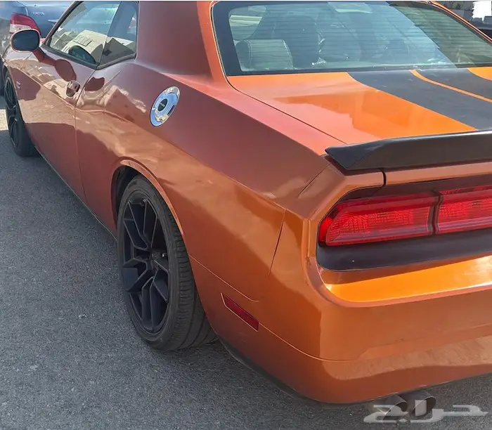 دودج تشالنجر SRT8 موديل 2011 بمحرك HEMI V8 سعة 6.4 لتر 5