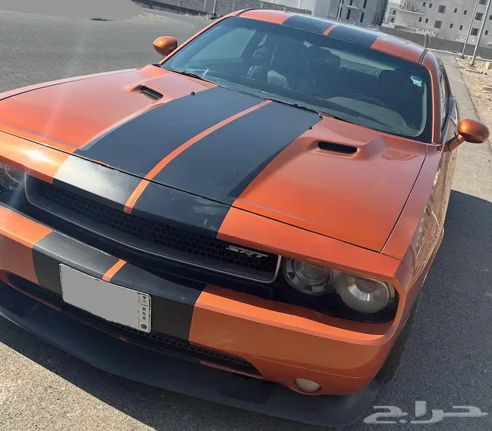 دودج تشالنجر SRT8 موديل 2011 بمحرك HEMI V8 سعة 6.4 لتر 9