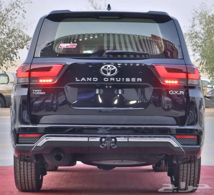 تويوتا لاندكروزر ( GXR 4 )بنزين موديل 2025 سعودي بنوك وشركات 6