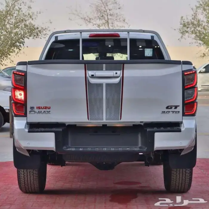 ايسوزو ديماكس GT 2025 1