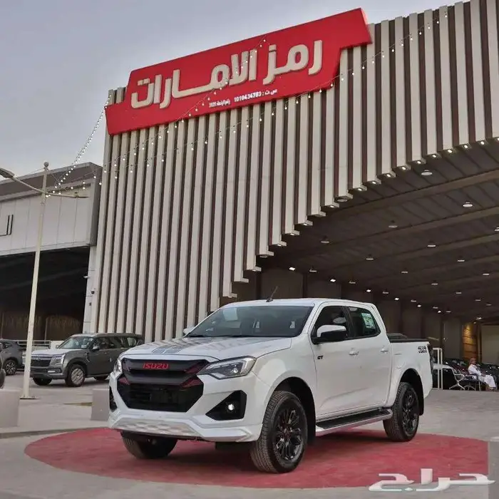 ايسوزو ديماكس GT 2025 11