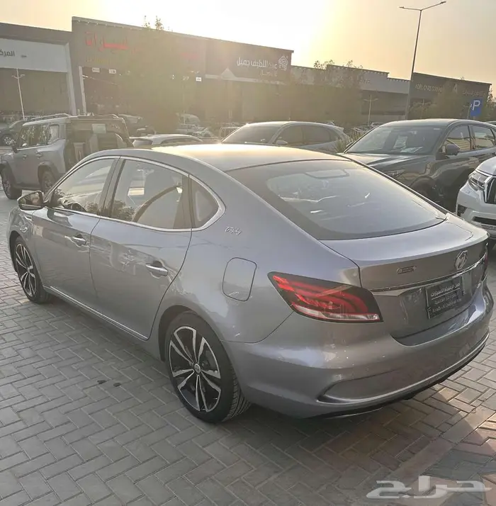ام جي 6 2022 31