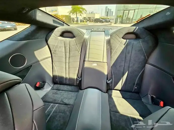 للبيع لكزز LC500 موديل 2024 شبه اصفار وارد كندا 9