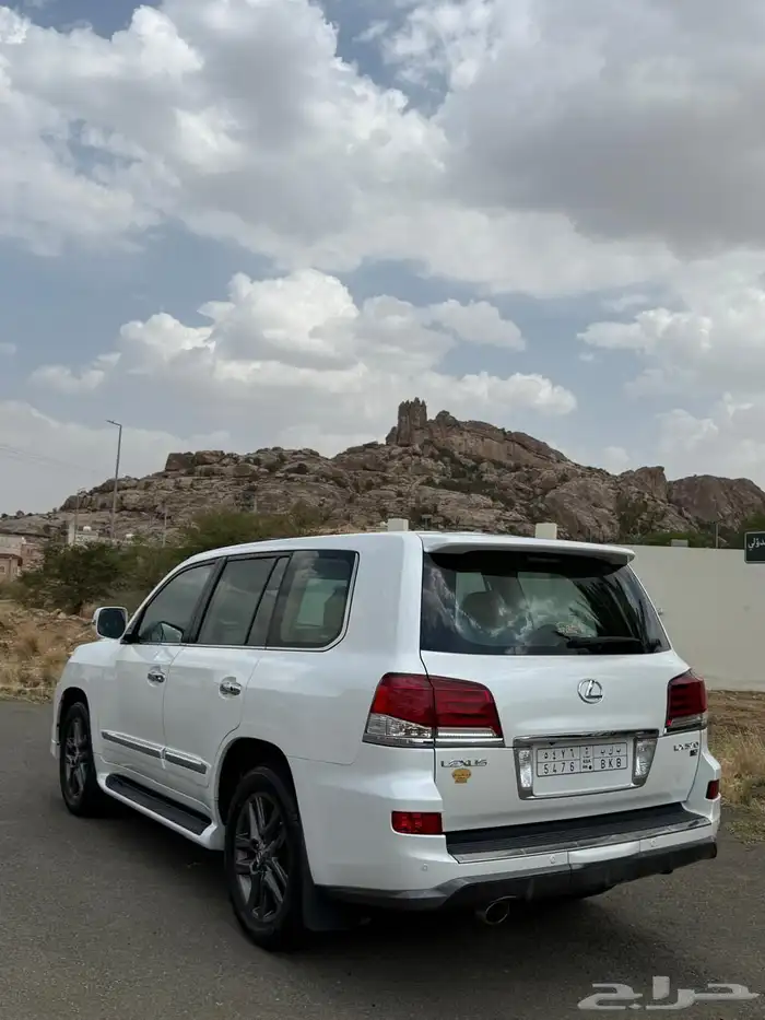 لكزس 2014 سعودي 570 2