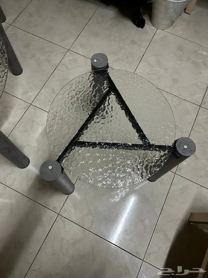 طاولات زجاجة جديده ممتازه 2