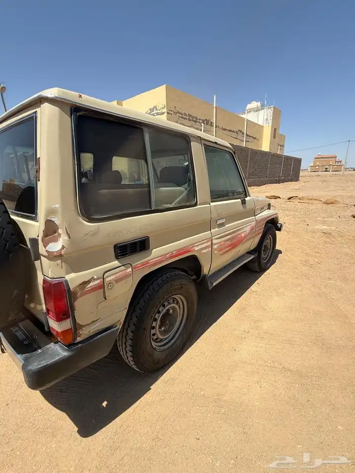 ربع 2003 للبيع 5