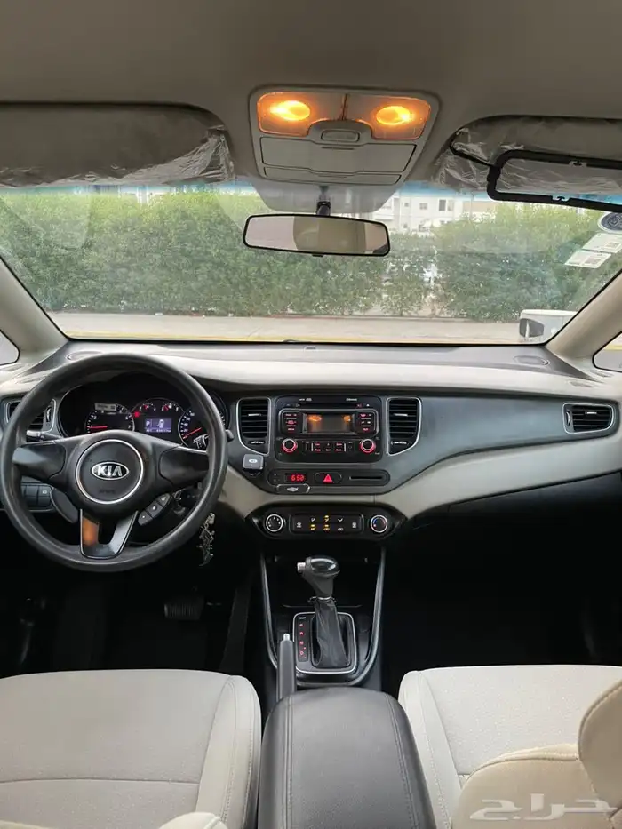 كيا كارينز 2016 11