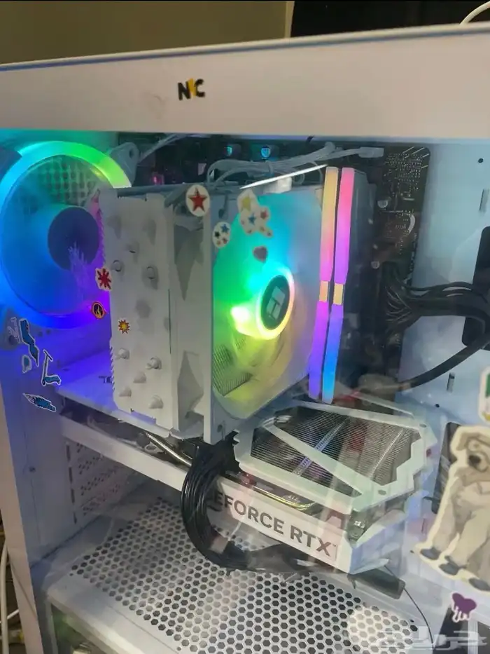 تجميعة بي سي بيضاء عالية الاداء white high-end pc 1