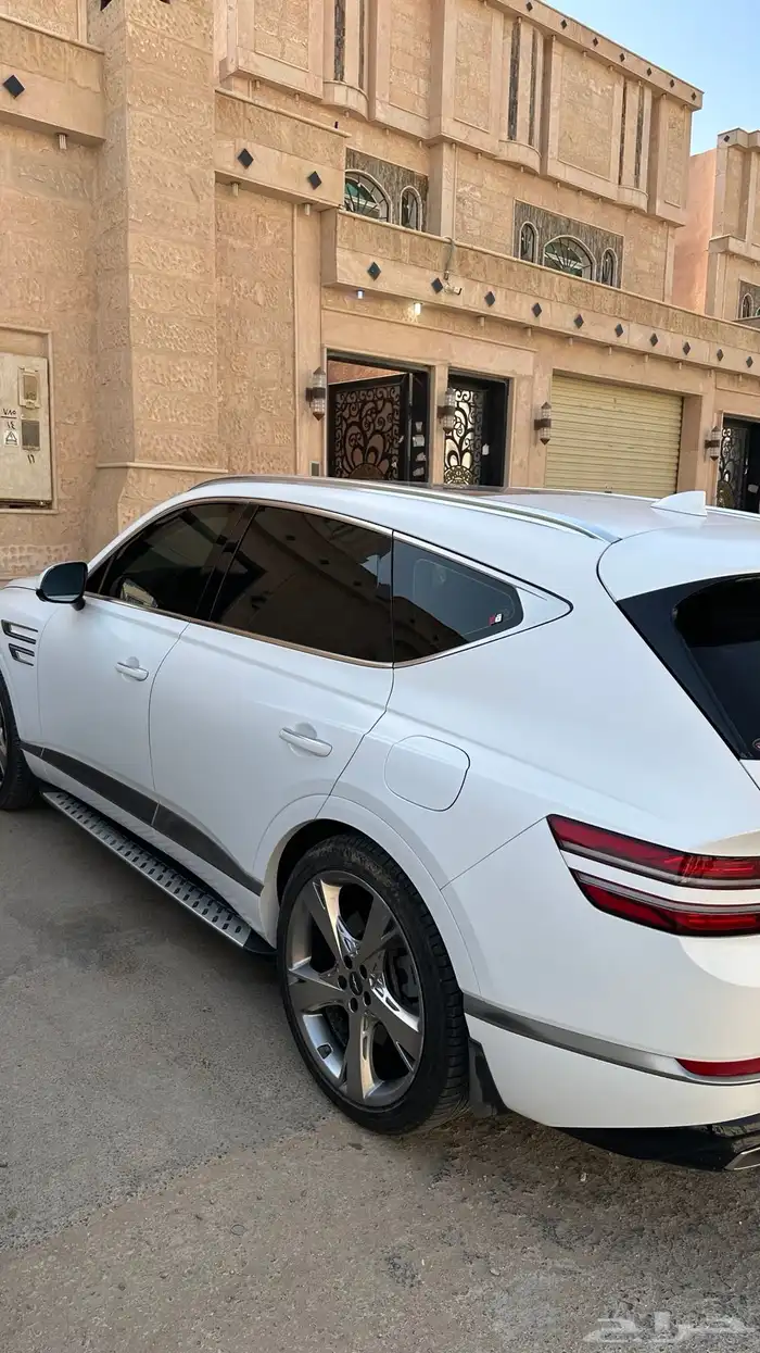 جينيسس جي  ي 80 GV80 17