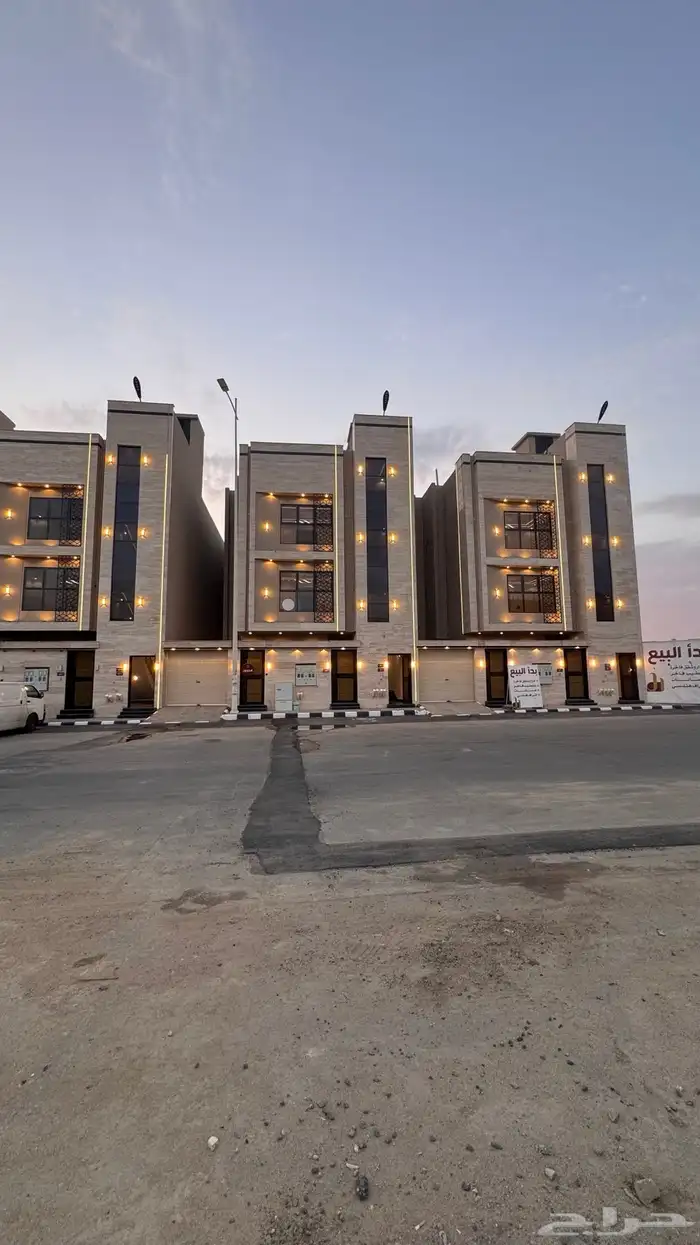 للبيع شقق تشطيبات راقيه 6 غرف مع سطح حى الضيافه 2
