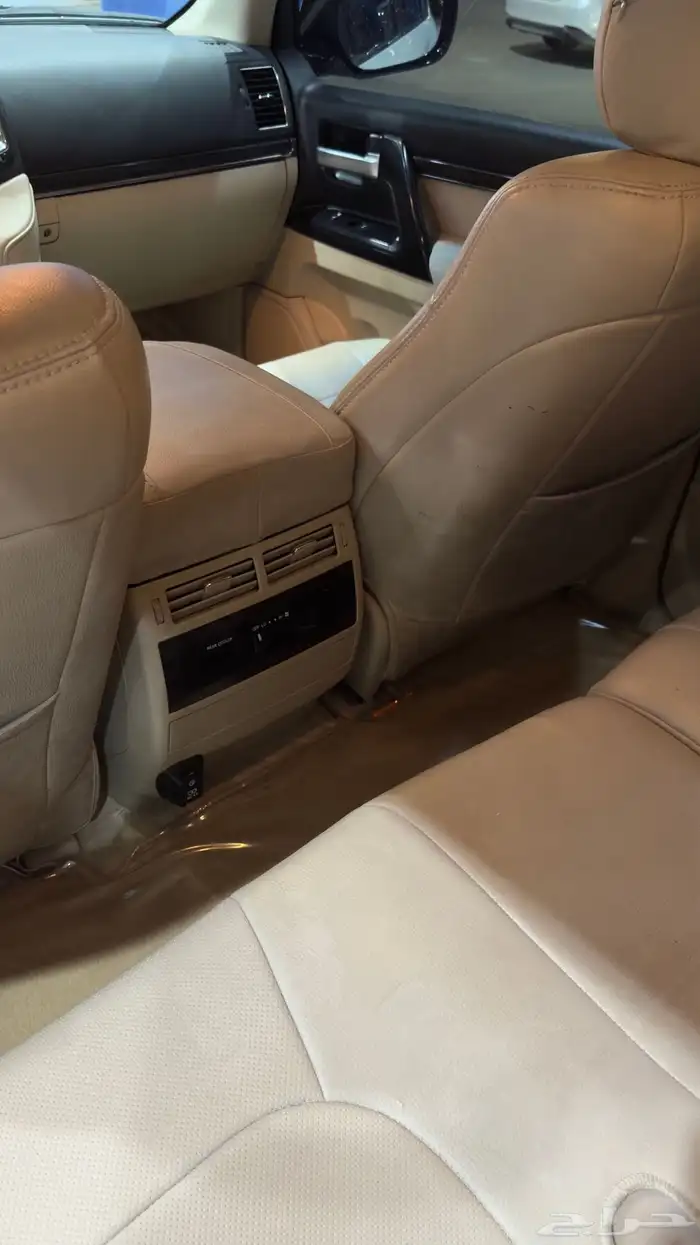 لاندكروزر GXR جكسار تورينق 2020 L5 فل كامل 15