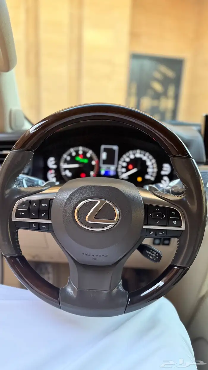 لكزس LX570 2016 شبه مخزن وكالة 21