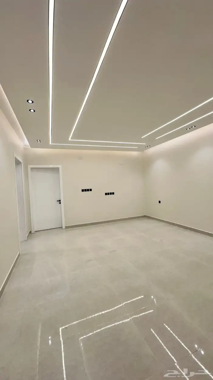 للبيع روف علوي مستقل وسيع تشطيب راقي حي الموسي خميس مشيط 23
